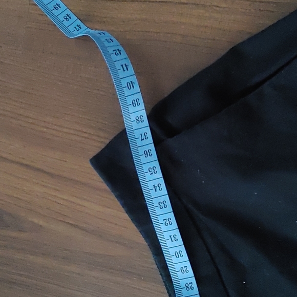 Guess Tank top and Jacob Shorts - Picture 5 of 11